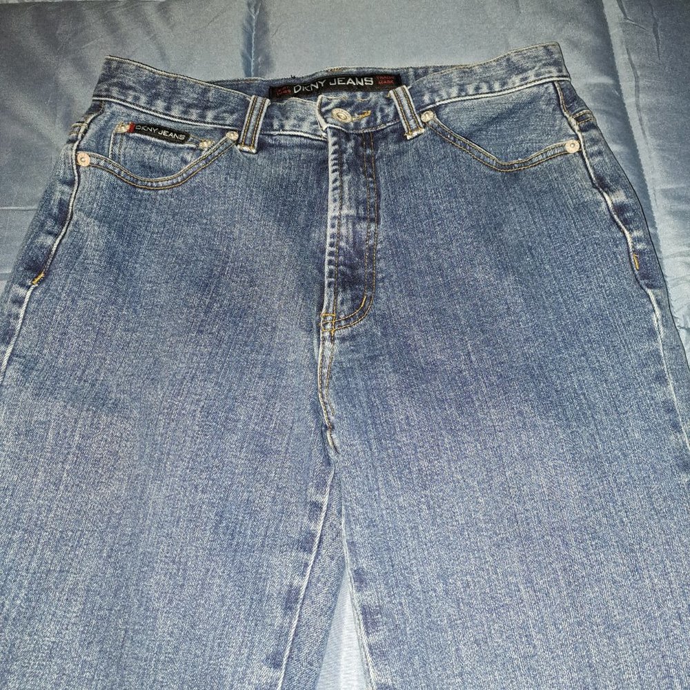 DKNY High Waisted Jeans Size 8 90's